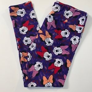 LuLaRoe TC Leggings. Size 12-18. Minnie Mouse. Disney. Purple Background.